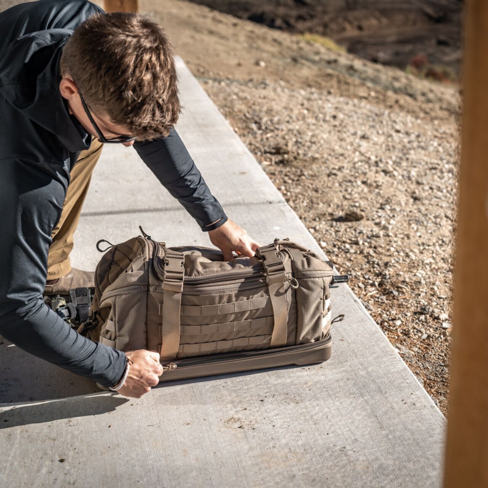 Eberlestock Bang Bang 33L Modular Range Bag — material and build quality